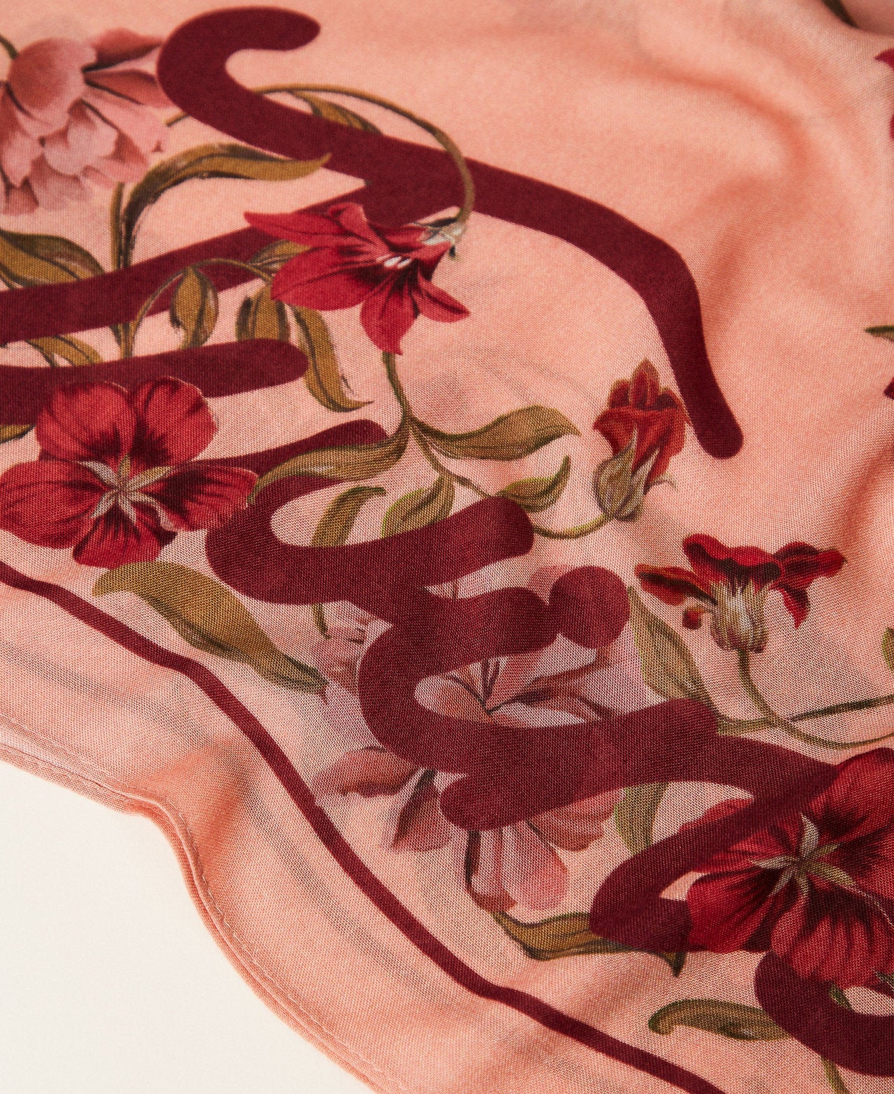 Twinset 262TA4640 - Kefiah con stampa a fiori