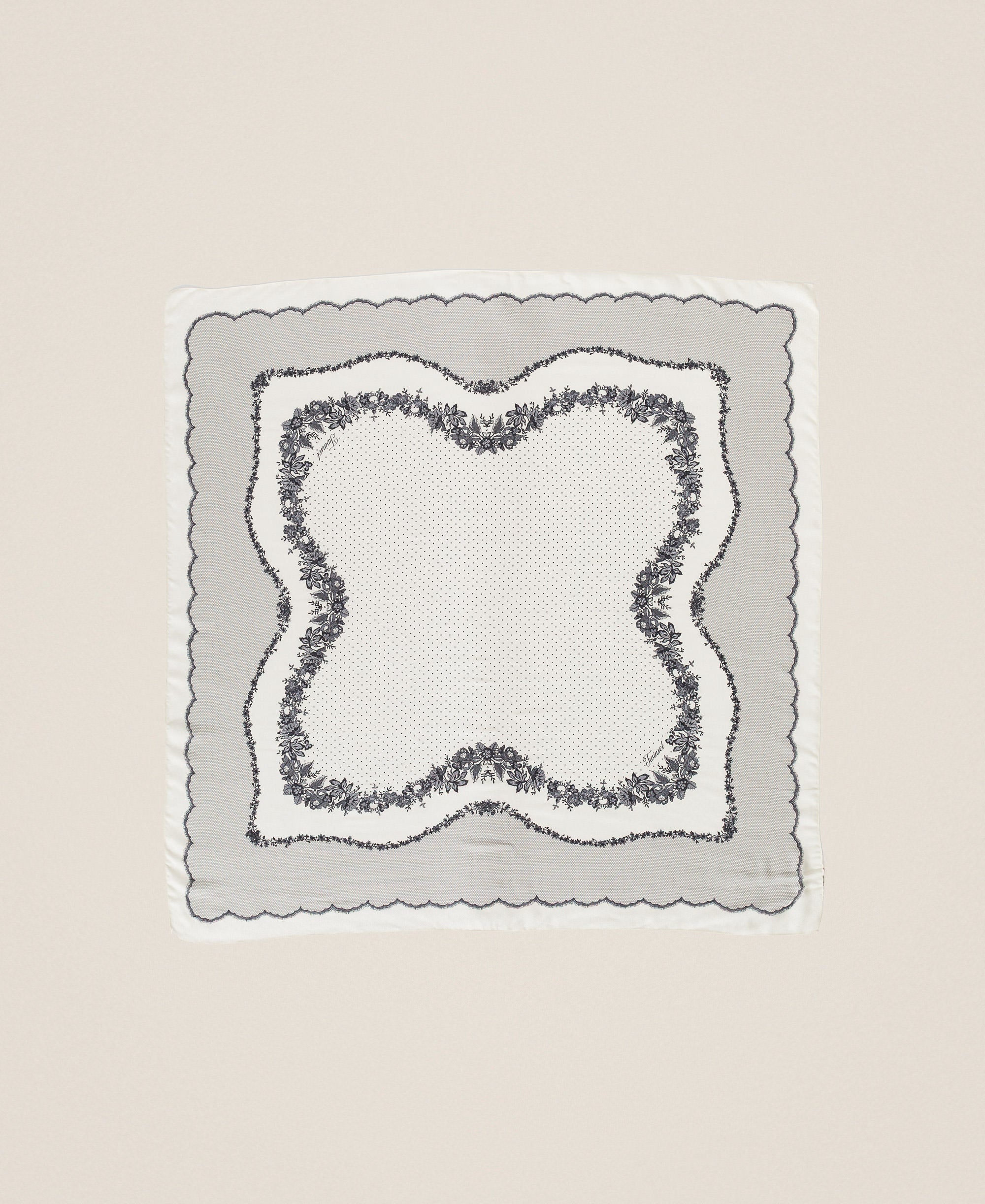Twinset 262TA4750 - Kefiah con stampa a pois e pizzo