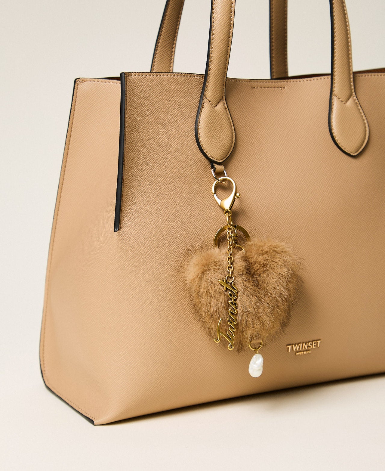 Twinset 262TL8075 - Portachiavi a cuore in faux fur