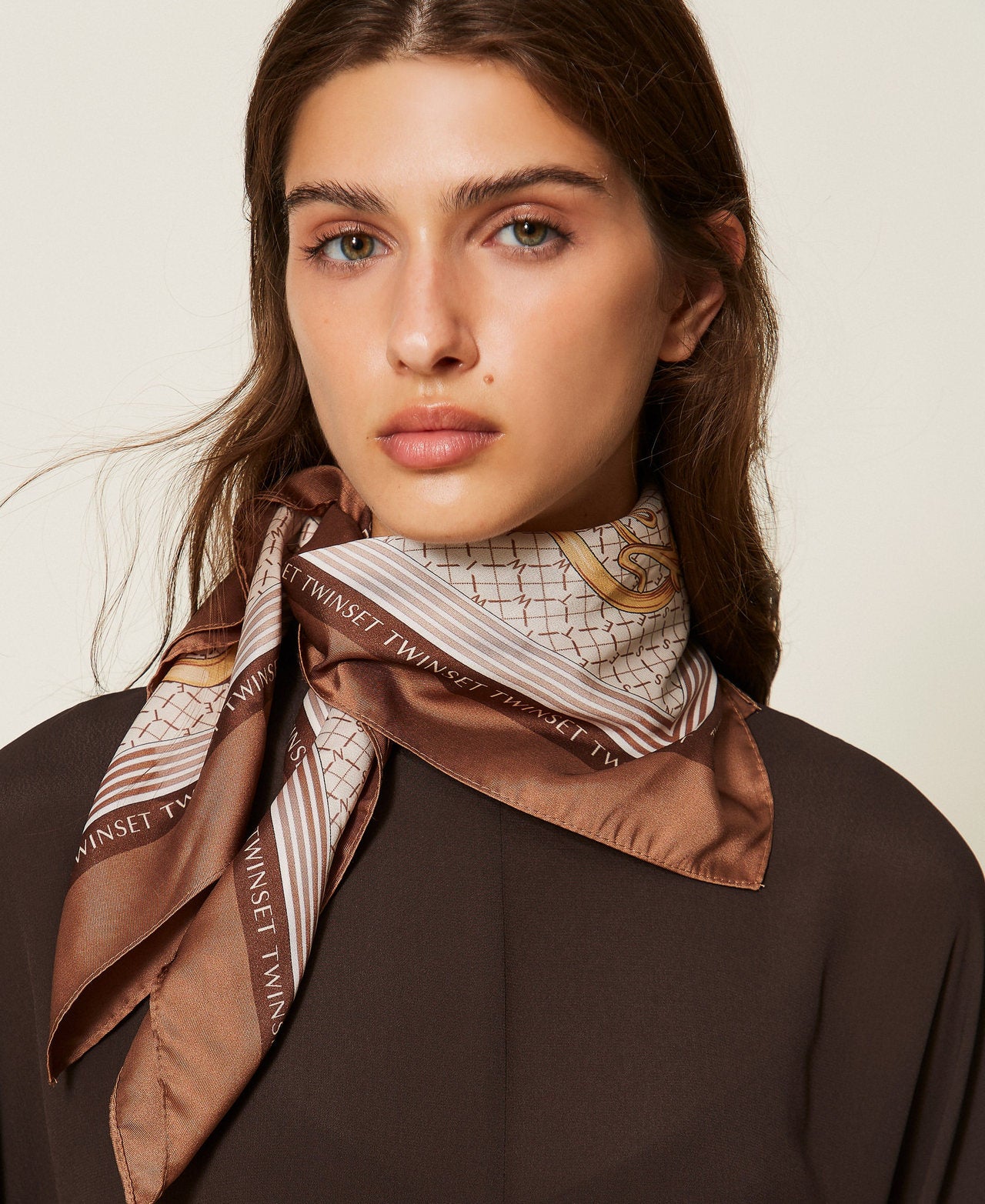 Twinset 262TO5550 - Foulard in raso con stampa