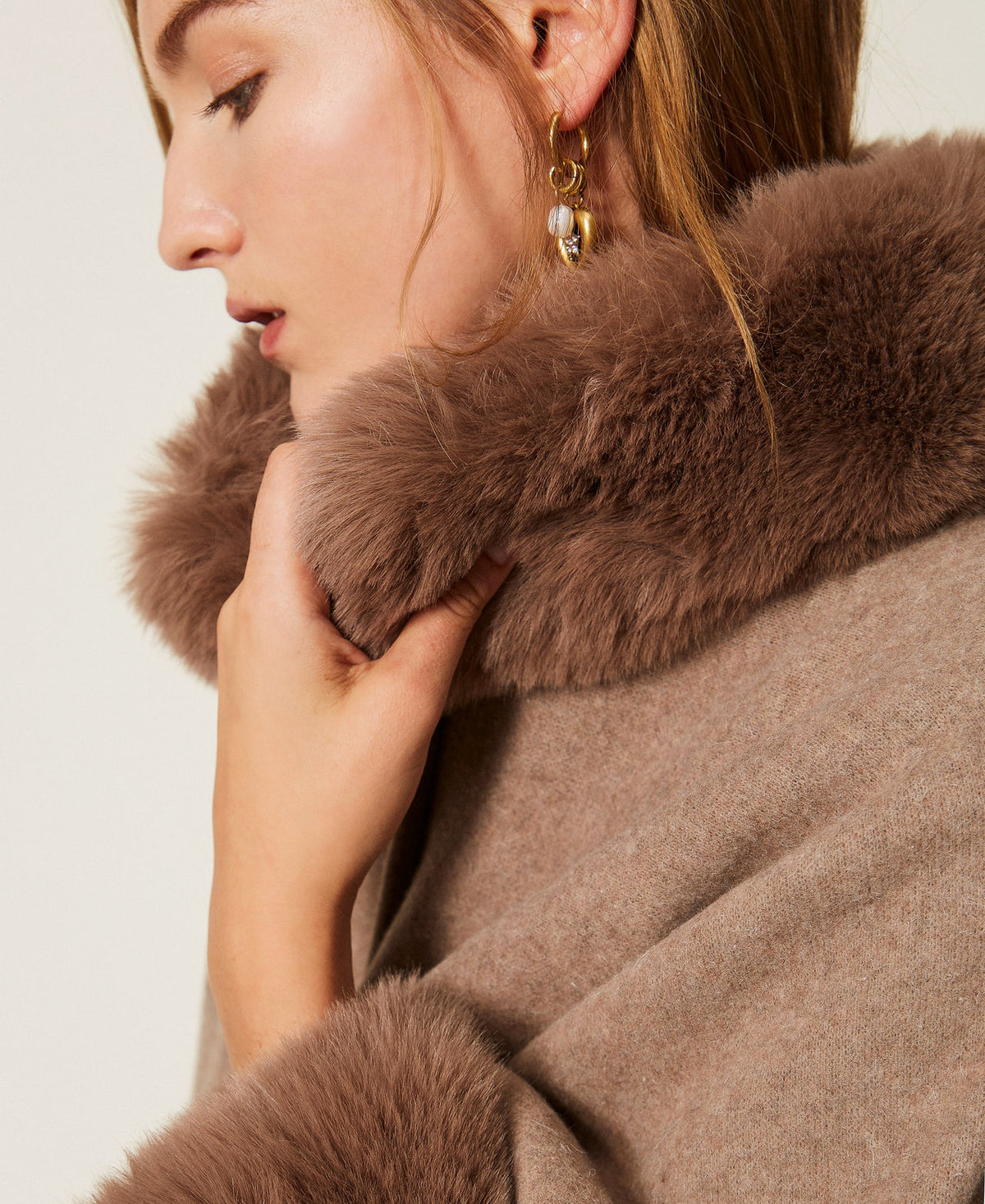 Twinset 262TO5730 - Poncho in panno con faux fur
