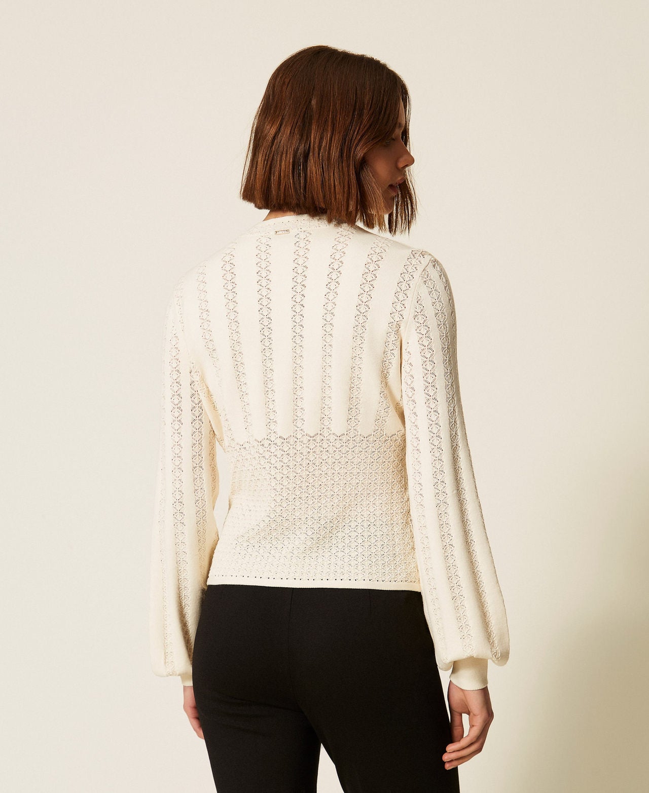 Twinset 262TP3124 - Maglia girocollo punzonata
