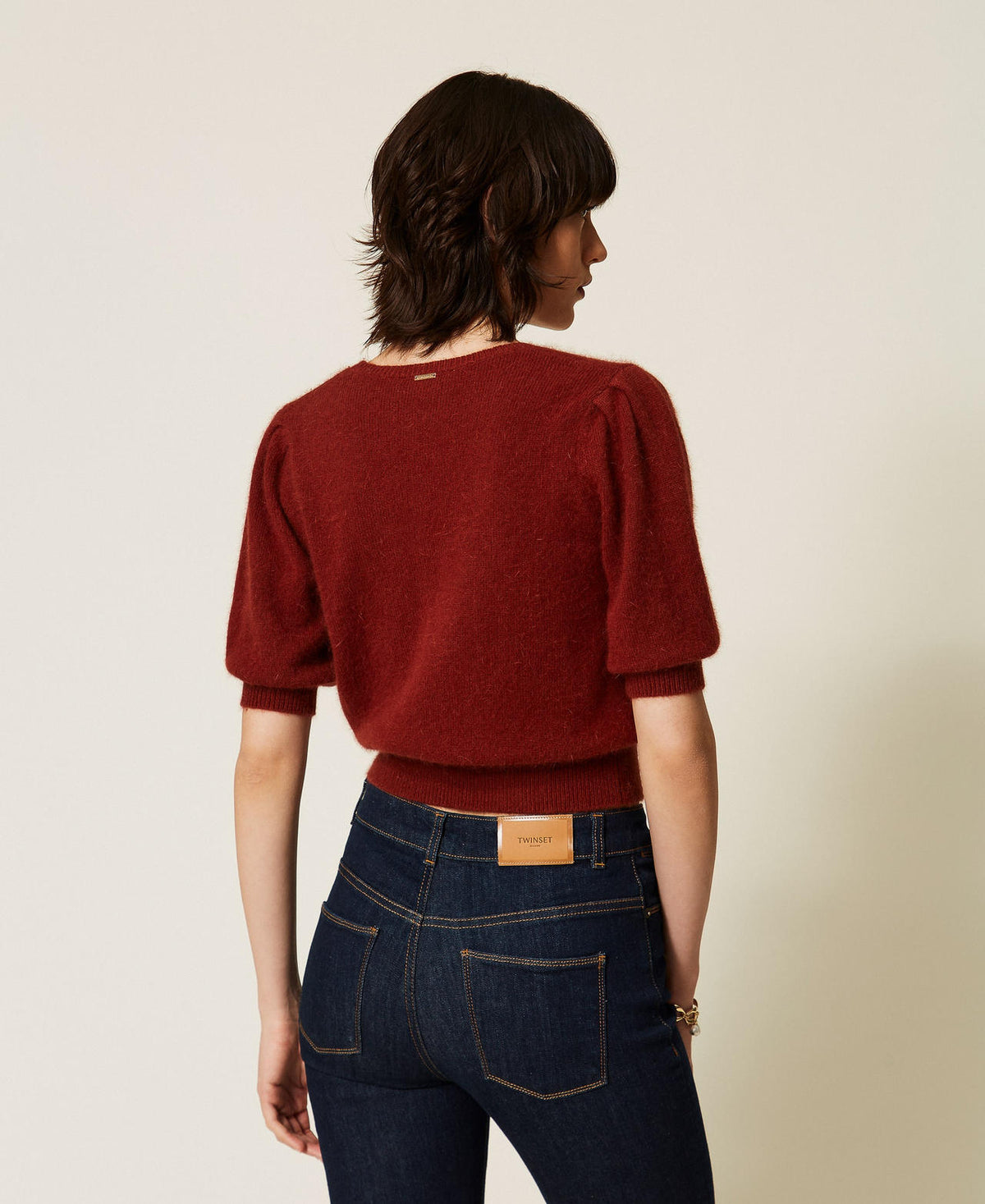 Twinset 262TP3260 - Maglia in misto angora con spilla