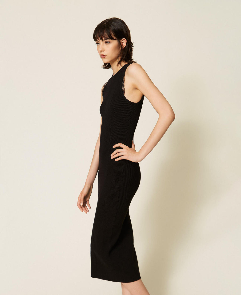Twinset 262TP3393 - Abito longuette in maglia con pizzo