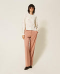 Twinset 262TP3410 - Maglia a coste in misto lana con ricamo floreale