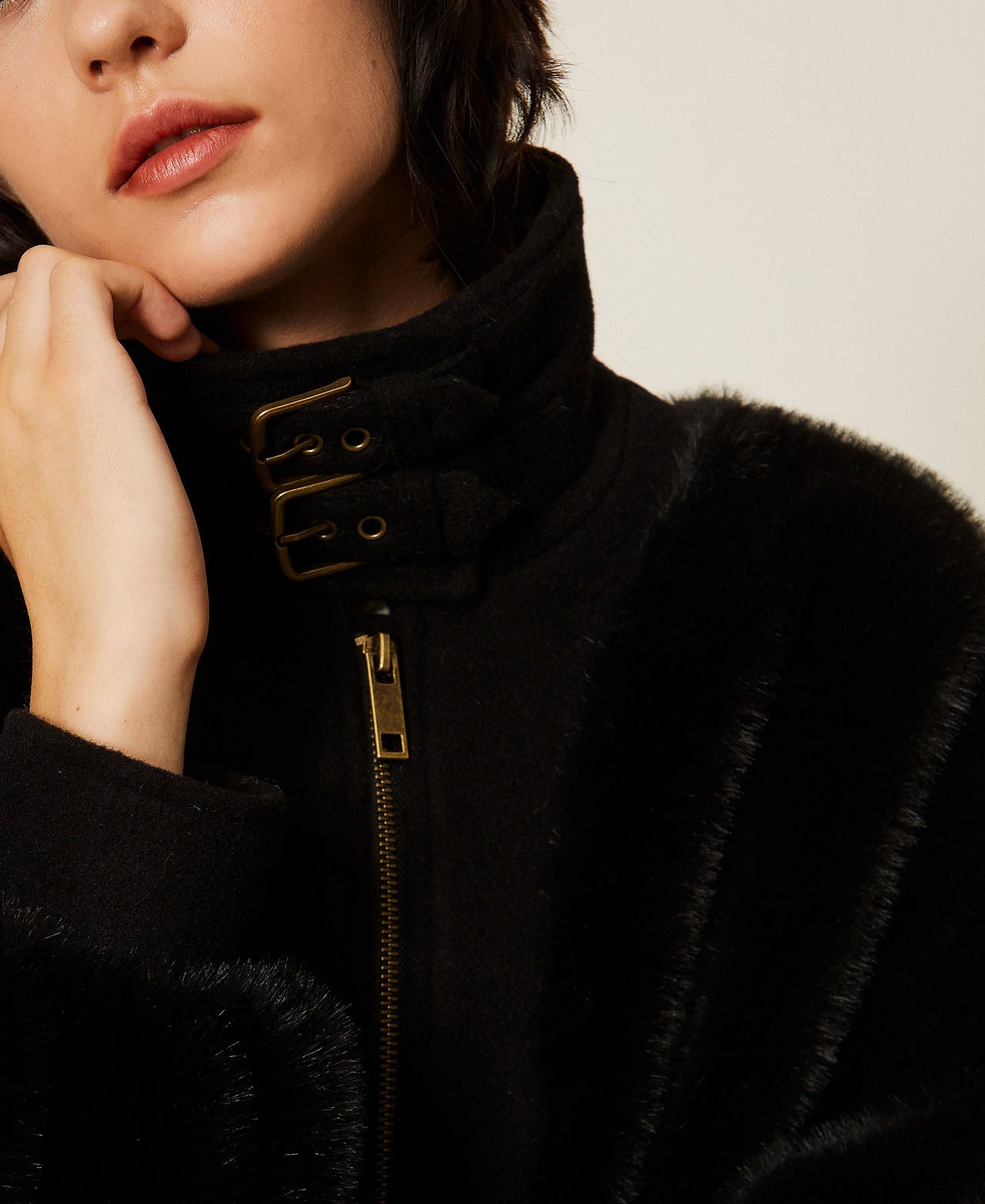 Twinset 262TT2180 - Bomber in faux fur e panno