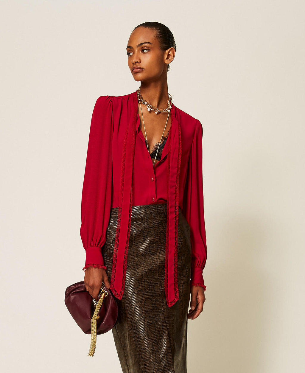 Twinset 262TT2324 - Camicia in crêpe de Chine con fiocco
