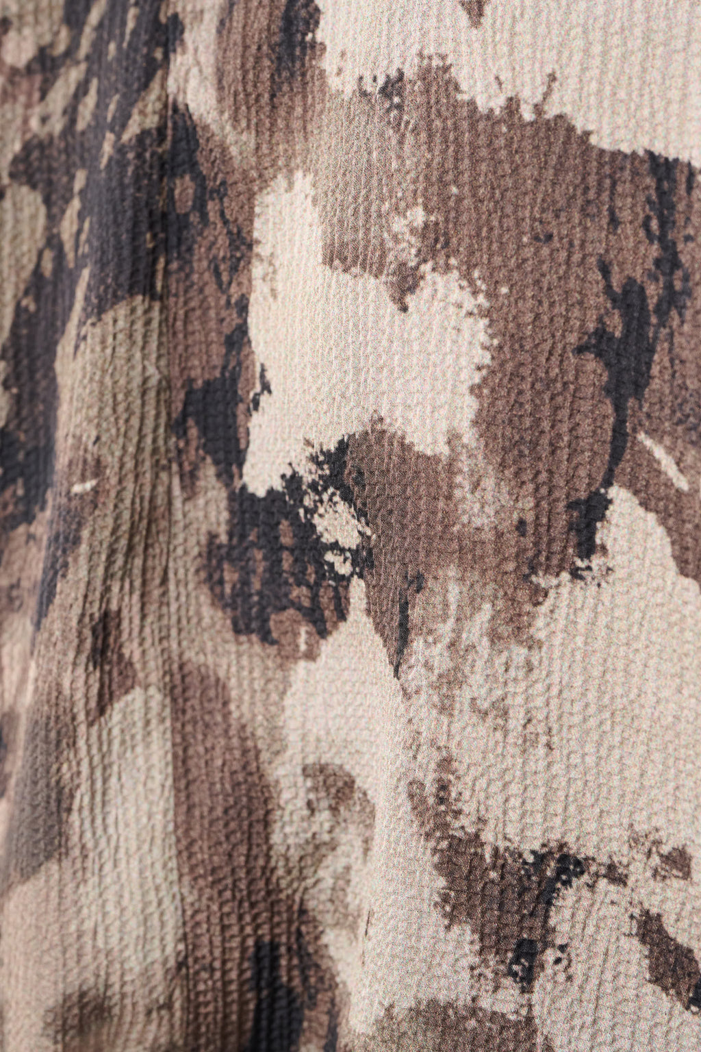 Ribkoff 264149 - Abstract print satin wrap top
