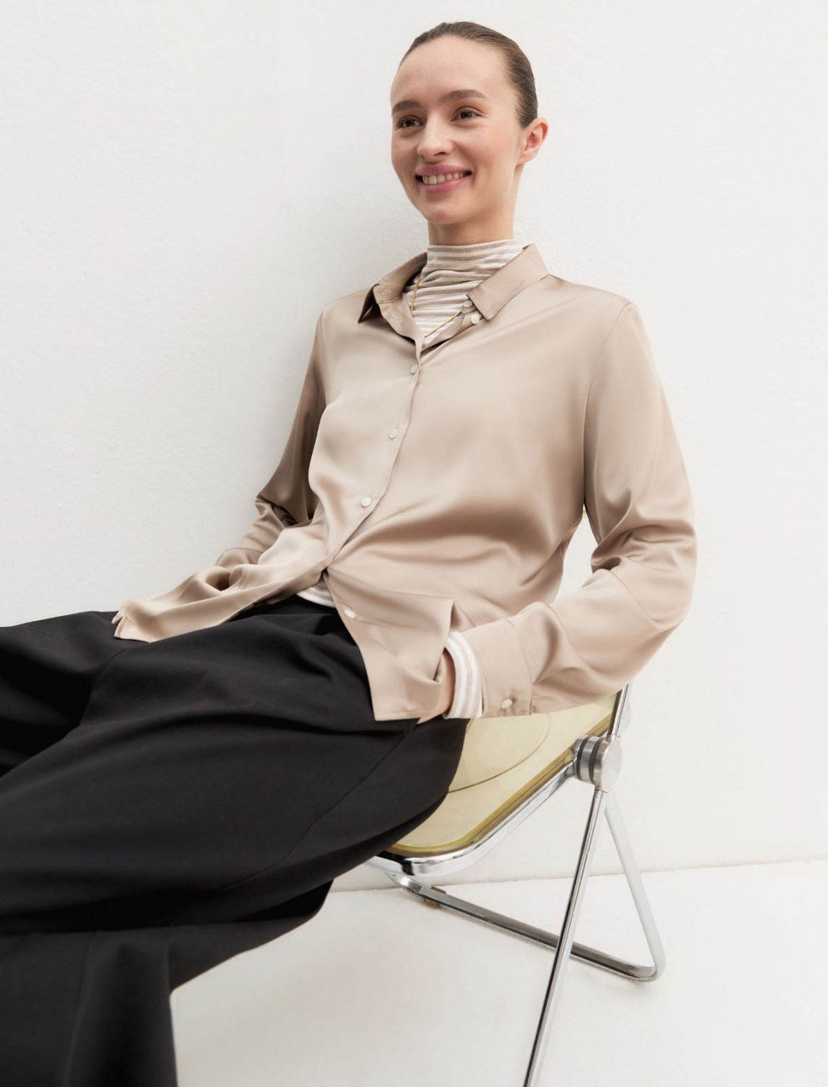Emme Marella EMMEDRO - Camicia in raso stretch - Vista 4