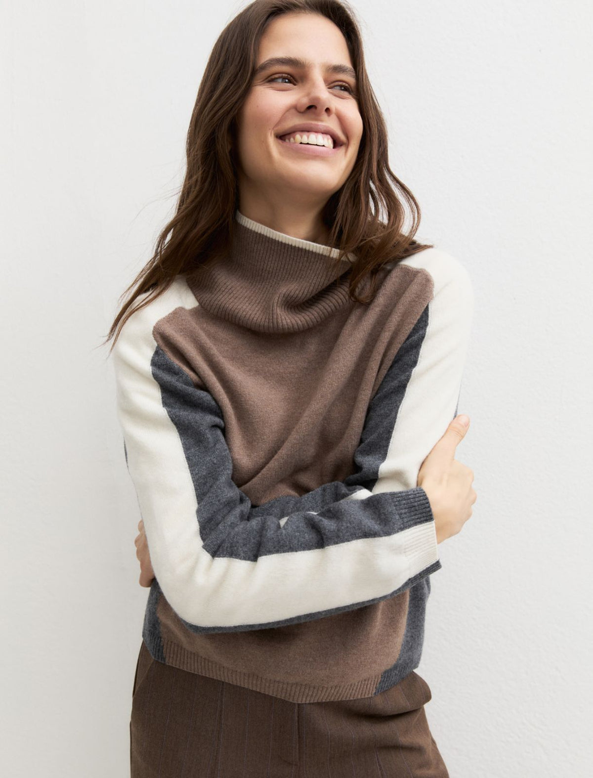 Emme Marella EMMBABA - Maglia a collo alto in lana e cashmere - Vista 4