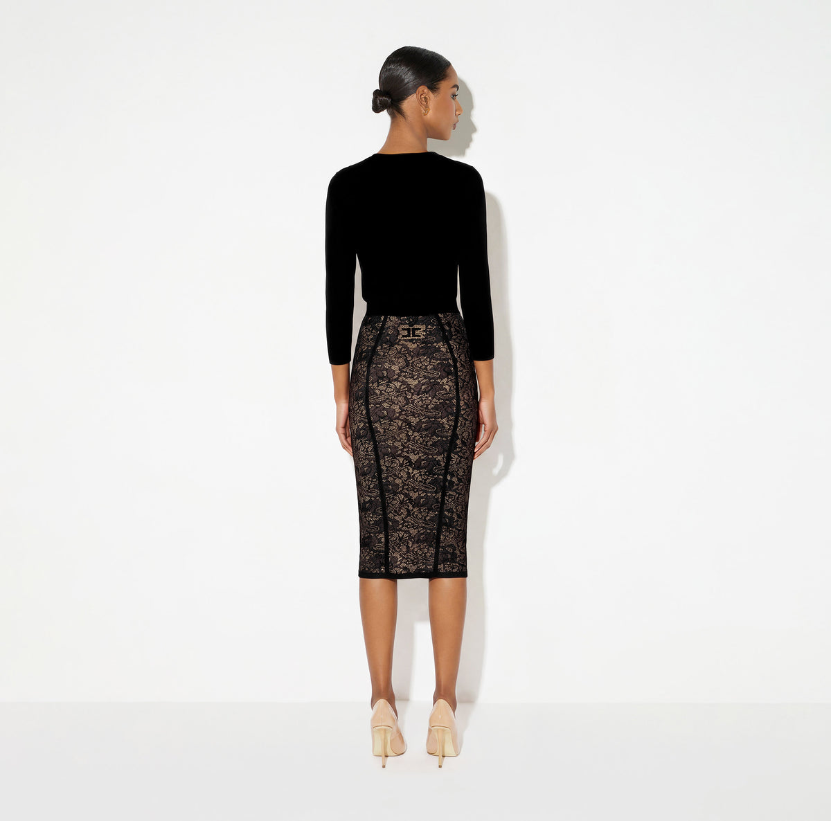 Elisabetta Franchi GK12Q66E2 - Lace skirt