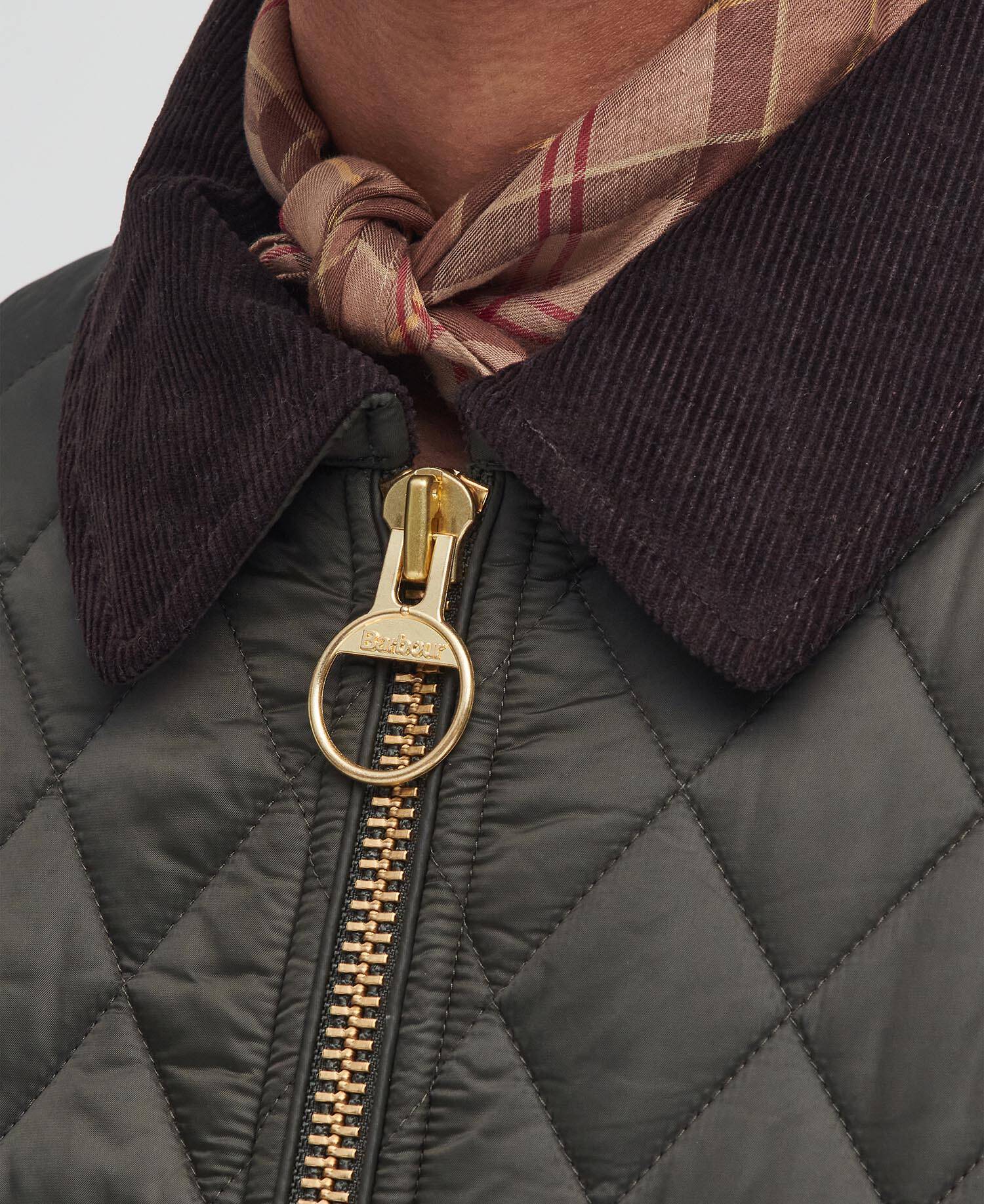 Barbour FITTED BEADNELL - Giacca trapuntata dalla vestibilità aderente