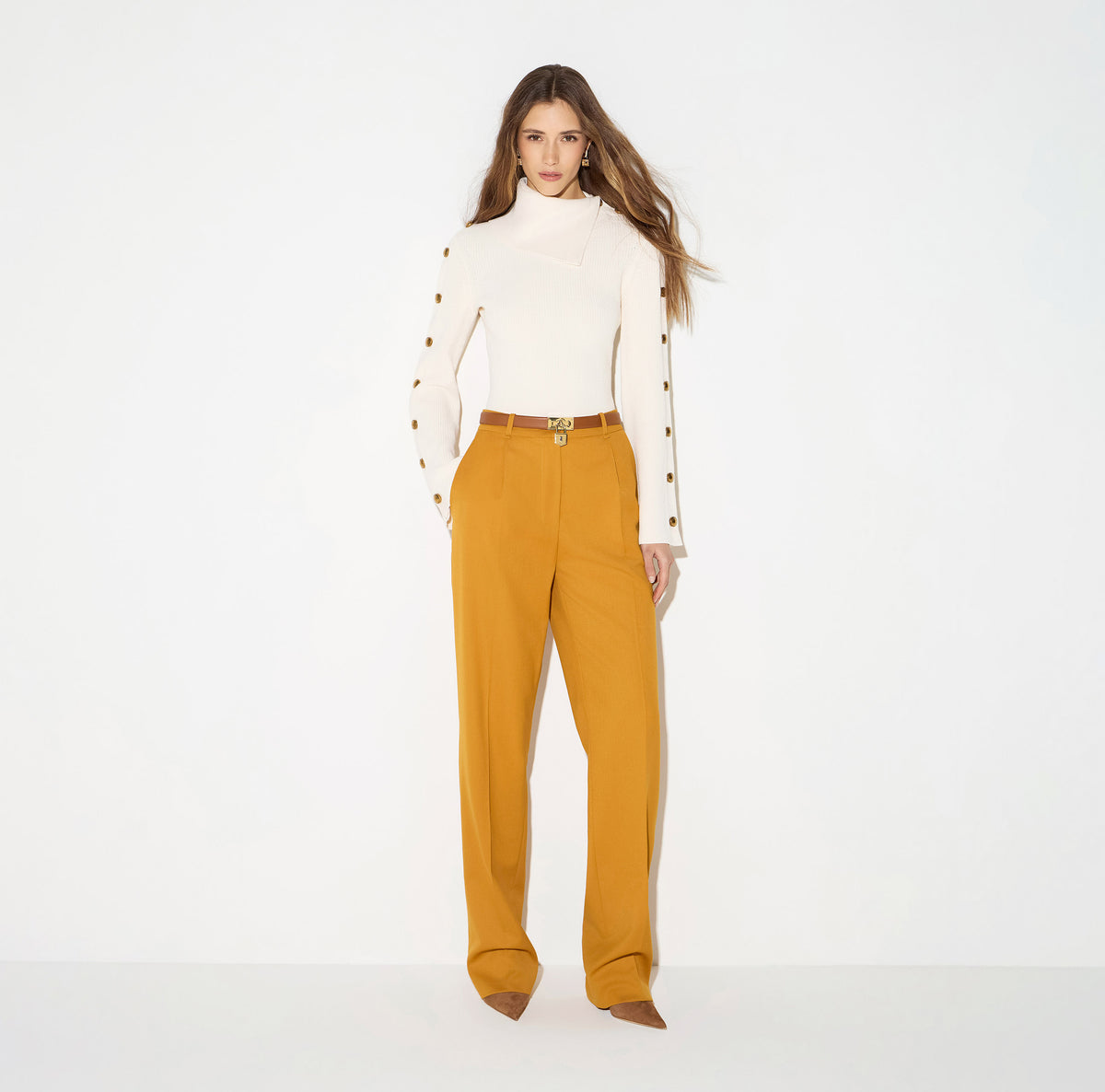 Elisabetta Franchi MK03S66E2 - Pullover in maglia con bottoni gioiello