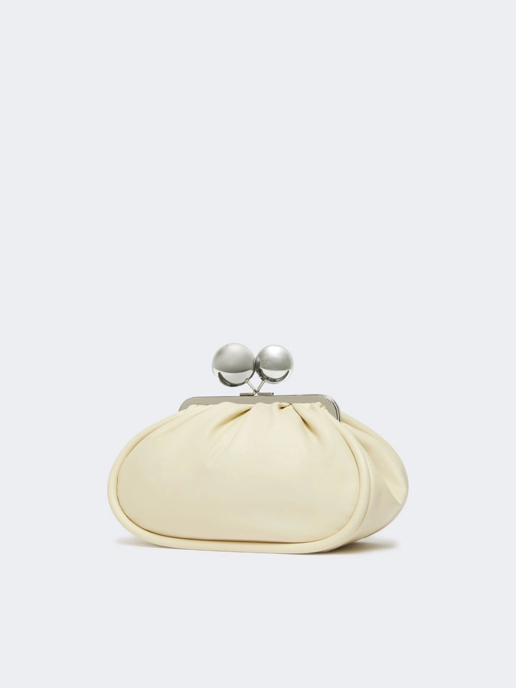 Weekend Max Mara MILVANEW - Pasticcino Bag medium in glossy nappa leather - Cream