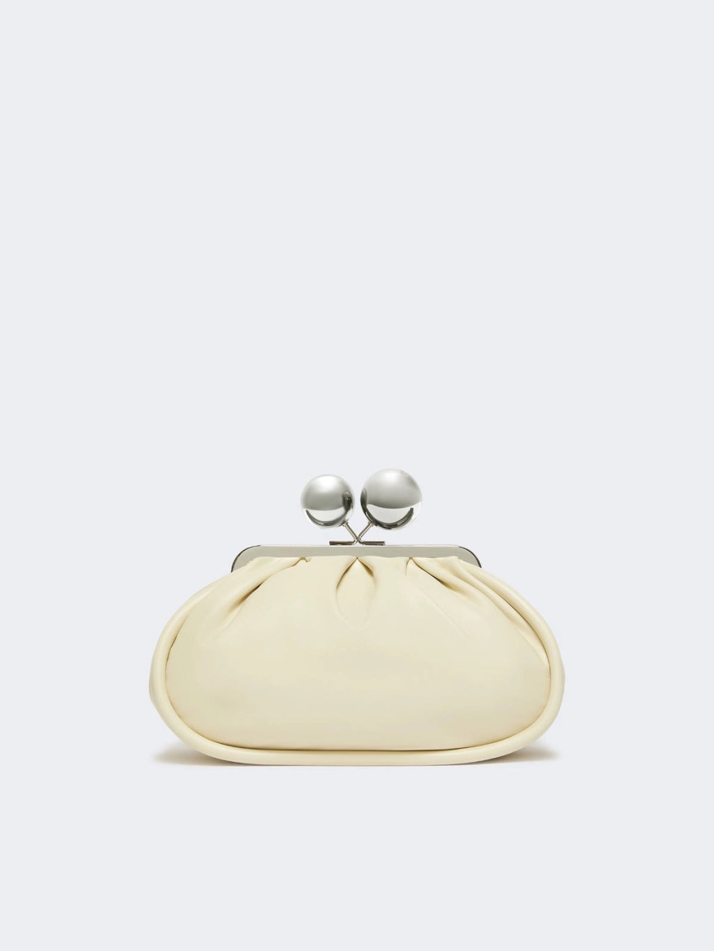 Weekend Max Mara MILVANEW - Pasticcino Bag medium in glossy nappa leather - Cream
